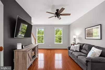24857 Coats Square, Aldie, VA 20105 - Photo 10