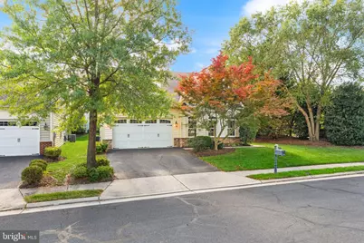 44513 Blueridge Meadows Drive, Ashburn, VA 20147 - Photo 2