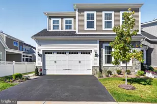 23677 Jayadev Ter, Ashburn, VA 20148 - Photo 2