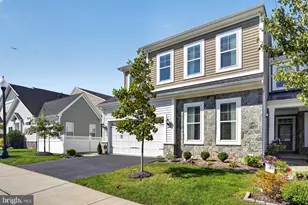 23677 Jayadev Ter, Ashburn, VA 20148 - Photo 4