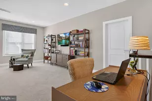 23677 Jayadev Ter, Ashburn, VA 20148 - Photo 68