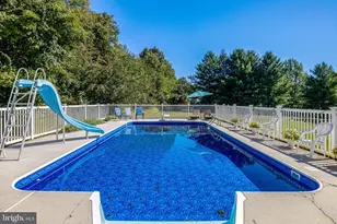 37804 Clearbrook Ln, Lovettsville, VA 20180 - Photo 4