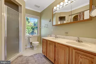 37804 Clearbrook Ln, Lovettsville, VA 20180 - Photo 16