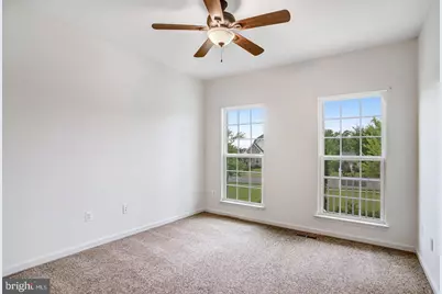 26798 Barnsley Place, Chantilly, VA 20152 - Photo 20