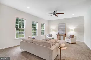 26798 Barnsley Pl, Chantilly, VA 20152 - Photo 36