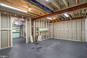 26798 Barnsley Pl, Chantilly, VA 20152 - Photo 74