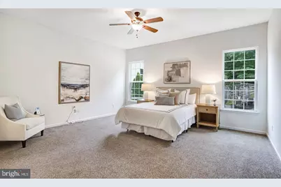 26798 Barnsley Place, Chantilly, VA 20152 - Photo 42