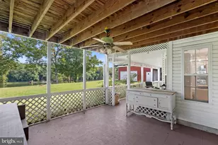 19091 Youngs Cliff Rd, Sterling, VA 20165 - Photo 56