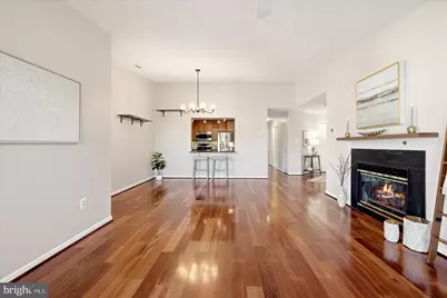 44118 Natalie Terrace #302, Ashburn, VA 20147 - Photo 6