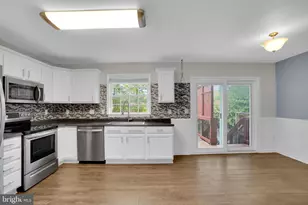 43756 Tolamac Dr, Ashburn, VA 20147 - Photo 4