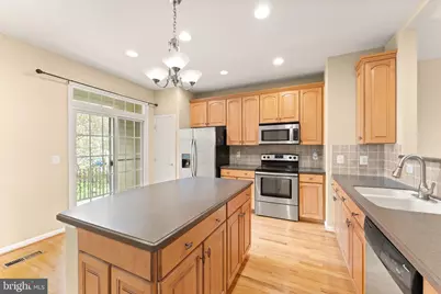 23005 Bulwark Terrace, Brambleton, VA 20148 - Photo 20