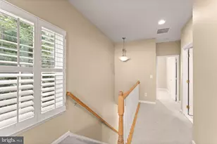 23005 Bulwark Terrace, Brambleton, VA 20148 - Photo 30