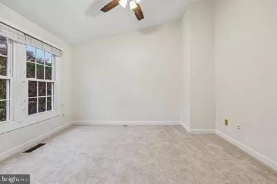 21208 Hedgerow Terrace, Ashburn, VA 20147 - Photo 24
