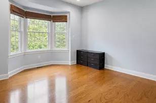 43100 Addlestone Pl, Ashburn, VA 20148 - Photo 6