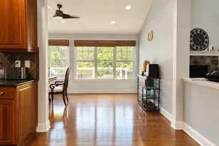 43100 Addlestone Pl, Ashburn, VA 20148 - Photo 10