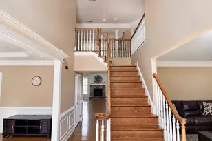 43100 Addlestone Pl, Ashburn, VA 20148 - Photo 2