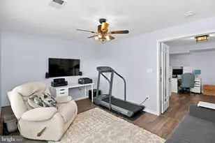 945 Devonshire Cir, Purcellville, VA 20132 - Photo 54