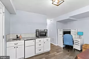 945 Devonshire Cir, Purcellville, VA 20132 - Photo 52