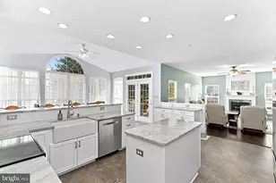 945 Devonshire Cir, Purcellville, VA 20132 - Photo 10