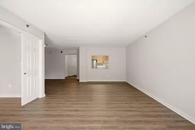 19385 Cypress Ridge Terrace #405, Leesburg, VA 20176 - Photo 32