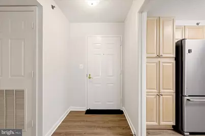 19385 Cypress Ridge Terrace #405, Leesburg, VA 20176 - Photo 12