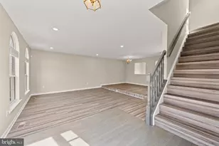 20172 Bar Harbor Terrace, Ashburn, VA 20147 - Photo 4