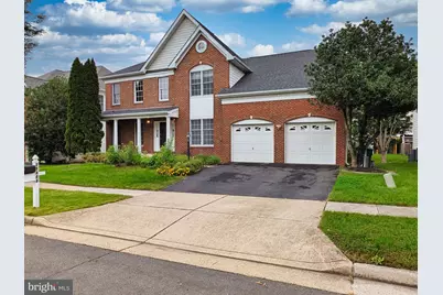 25484 25484 Carrington Dr Drive, Chantilly, VA 20152 - Photo 2