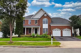 25484 25484 Carrington Dr Dr, Chantilly, VA 20152 - Photo 1