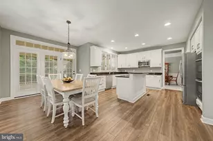 43691 Gallitzin Ln, Chantilly, VA 20152 - Photo 12