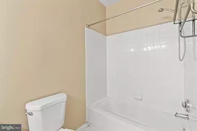 20447 Chesapeake Square #201, Sterling, VA 20165 - Photo 20