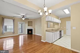 20447 Chesapeake Square, Sterling, VA 20165 - Photo 8