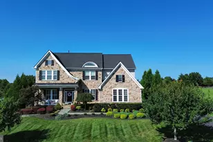 16553 Levade Dr, Leesburg, VA 20176 - Photo 4