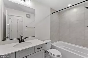 19763 Sepia Sq, Ashburn, VA 20147 - Photo 18