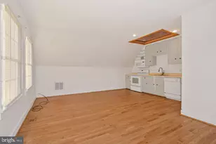 23766 Champe Ford (Barn Unit) Rd, Middleburg, VA 20117 - Photo 16