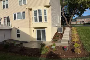 20820 Grainery Ct, Ashburn, VA 20147 - Photo 4