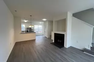 22988 Fontwell Square, Sterling, VA 20166 - Photo 10