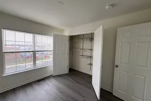 22988 Fontwell Square, Sterling, VA 20166 - Photo 14