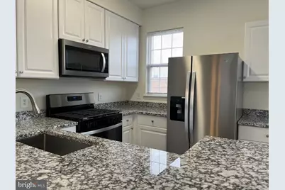 22988 Fontwell Square, Sterling, VA 20166 - Photo 12