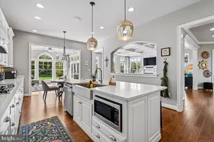19227 Skyfield Ridge Pl, Purcellville, VA 20132 - Photo 8