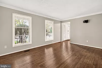 511 Cindy Court, Sterling, VA 20164 - Photo 14