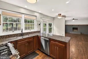 511 Cindy Ct, Sterling, VA 20164 - Photo 18