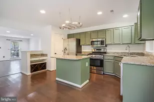 43509 Kiplington Square, Chantilly, VA 20152 - Photo 10