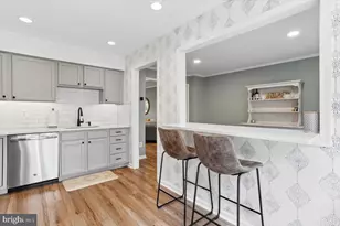 20950 Pioneer Ridge Terrace, Ashburn, VA 20147 - Photo 10