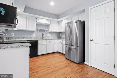 21098 Cornerpost Square, Ashburn, VA 20147 - Photo 2