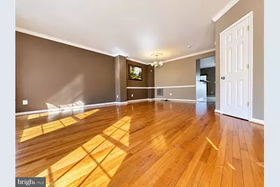42688 Rolling Rock Square, Chantilly, VA 20152 - Photo 6