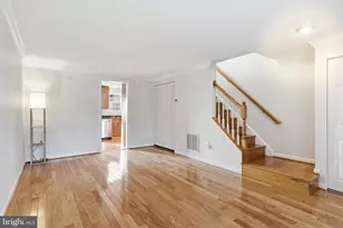 48 Dulany Ct, Sterling, VA 20165 - Photo 4