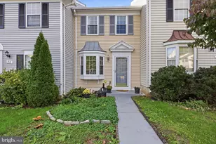 48 Dulany Ct, Sterling, VA 20165 - Photo 1