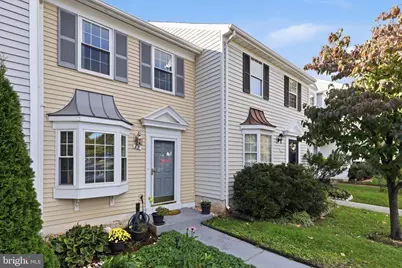 48 Dulany Court, Sterling, VA 20165 - Photo 2