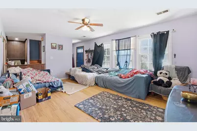 206 E Brunswick Street, Sterling, VA 20164 - Photo 6