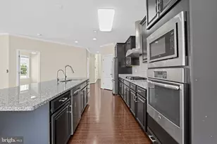 23601 Rose Leigh Terrace, Brambleton, VA 20148 - Photo 16